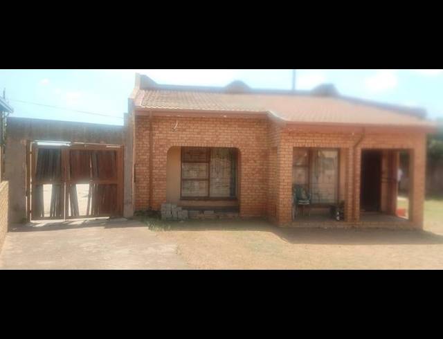 3 BEDROOM HOUSE FOR SALE IN SOSHANGUVE GG
